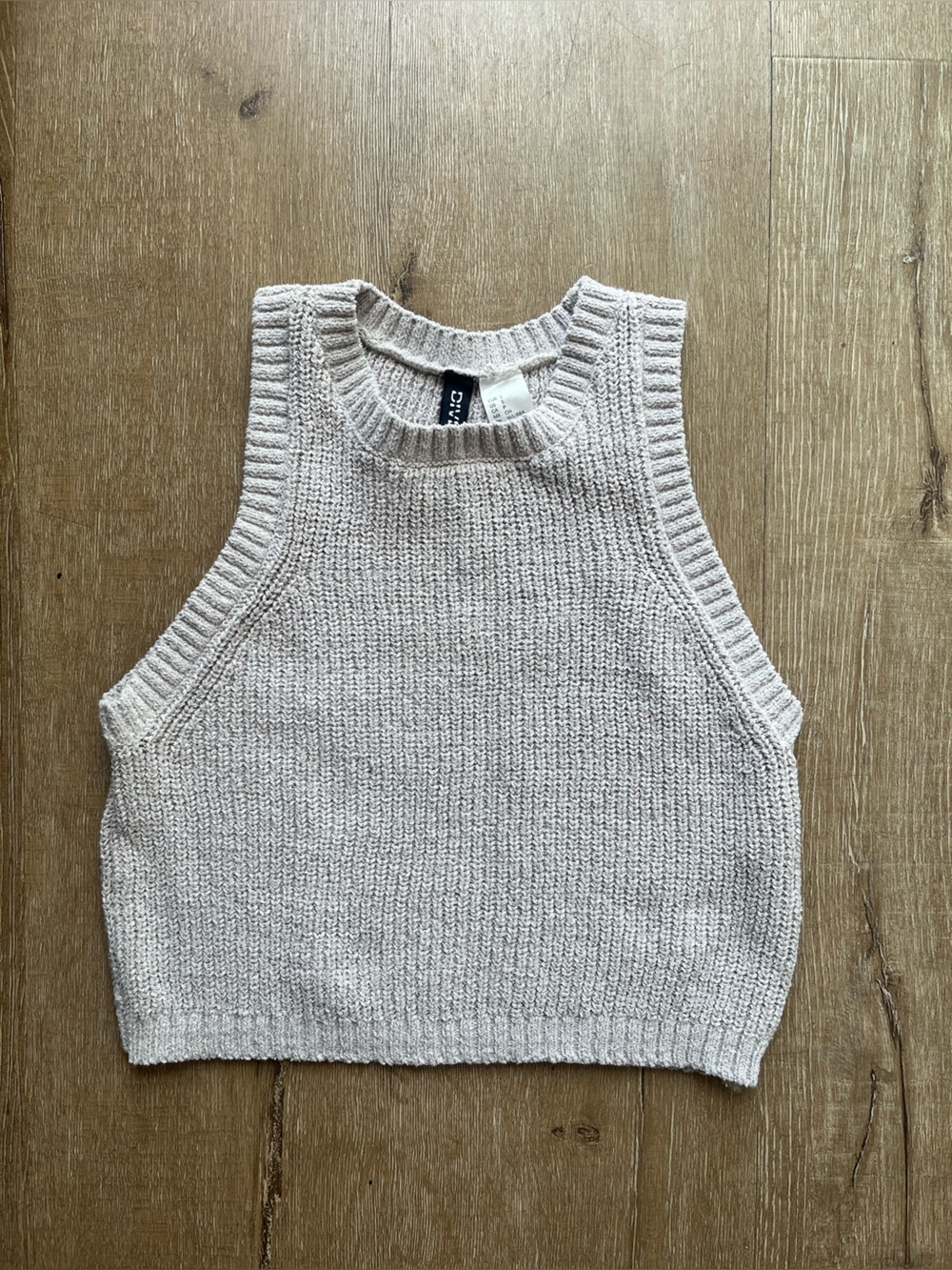 H&M light gray silver Knit Sleeveless crop top